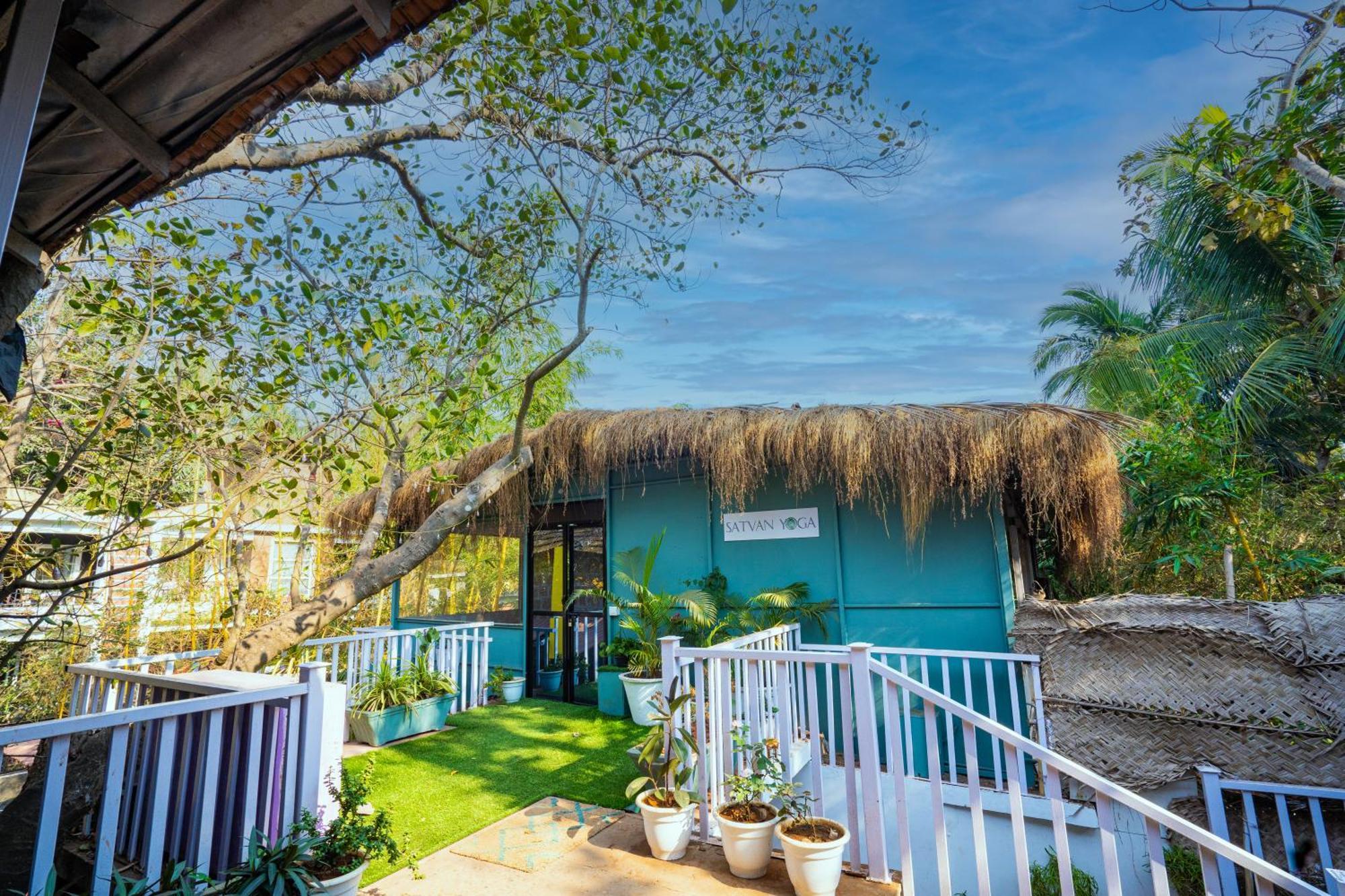 Kayan!V Resort Mandrem Exterior photo